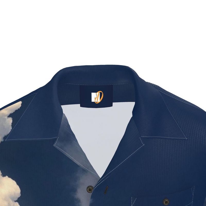 Short‑Sleeve Shirt – Blue Sky Cloud Print